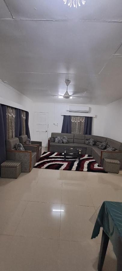 Abm Court Apartments Nadi Esterno foto